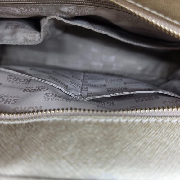 Michael Kors Dillon Large Satchel Champagne Gold Saffiano Leather - Picture 8 of 16